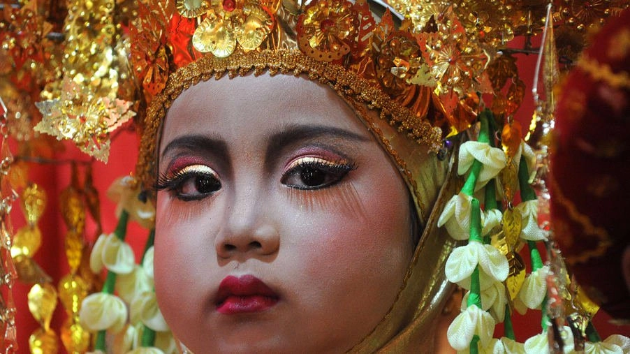 ban-biet-gi-ve-toc-nguoi-viet-co-minangkabau-o-indonesia-ivivu-11