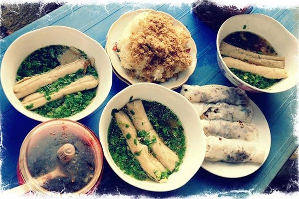 Bánh cuốn canh Cao Bằng là món ăn vừa dân dã, vừa độc đáo. Ảnh: tinngan Bánh cuốn canh Cao Bằng là món ăn vừa dân dã, vừa độc đáo. Ảnh: tinngan