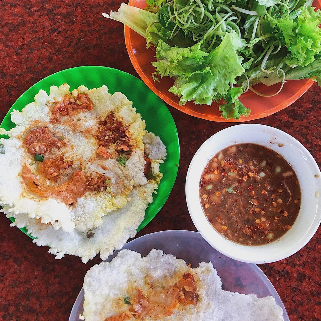 banh-khoai-va-nhung-loai-banh-ngon-noi-tieng-xu-hue-ivivu-2