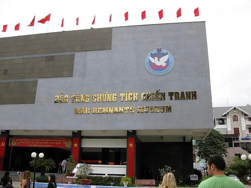 Hình ảnh về Bảo tàng Chứng tích Chiến tranh được nữ du khách ghi lại. Ảnh: Twenty-something Travel.