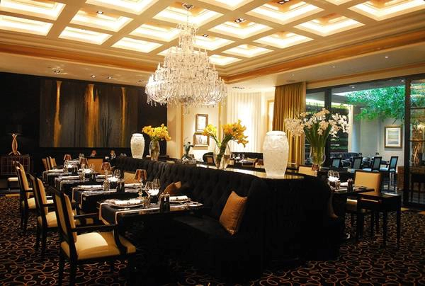 bat-mi-5-nha-hang-dang-cap-sao-michelin-o-resorts-world-sentosa-singapore-ivivu-22