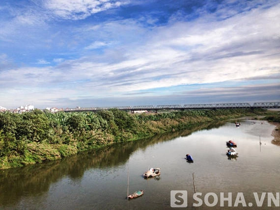 Bầu trời Hà Nội trong vắt lạ thường sau siêu bão Haiyan