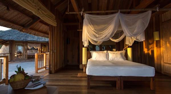 Khu nghỉ dưỡng Six Senses được đánh giá là “một chốn thiên đường xa hoa, sáng tạo và trang nhã, với những căn phòng có kiểu thiết kế độc đáo”.