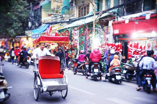 Ánh sáng tự nhiên là điều kiện tốt hỗ trợ cho việc chụp ảnh. Ánh sáng tự nhiên là điều kiện tốt hỗ trợ cho việc chụp ảnh.