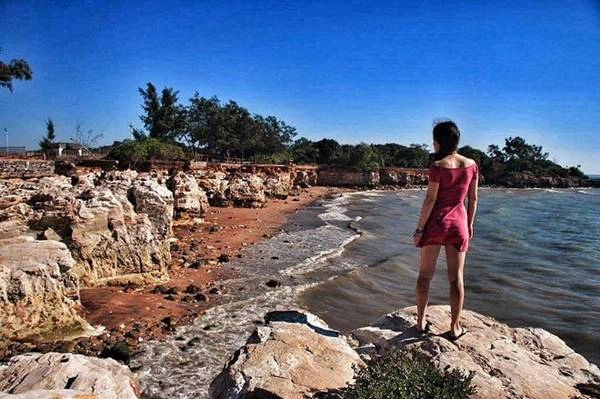 Ragusa thích đi du lịch theo kiểu chia thành từng giai đoạn. “Tôi sống ở nước ngoài, vì vậy tôi có thể tìm hiểu một nước hay khu vực sâu hơn một chút. Sau đó tôi dùng chính nơi ấy để nhảy sang các vùng lân cận để khám phá”. 