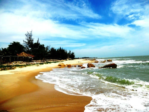 Biển Hồ Cốc đứng thứ tám trong danh sách bình chọn của Thrillist. Ảnh: Nucuoiviet. Biển Hồ Cốc đứng thứ tám trong danh sách bình chọn của Thrillist.