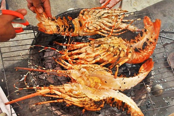 Tôm hùm nướng là món không thể bỏ qua. Ảnh: instagram.