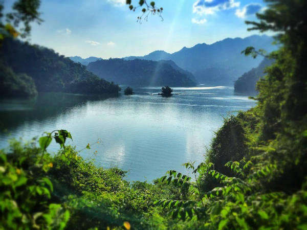blogger-my-goi-y-7-dia-diem-phai-den-o-viet-nam-ivivu-5