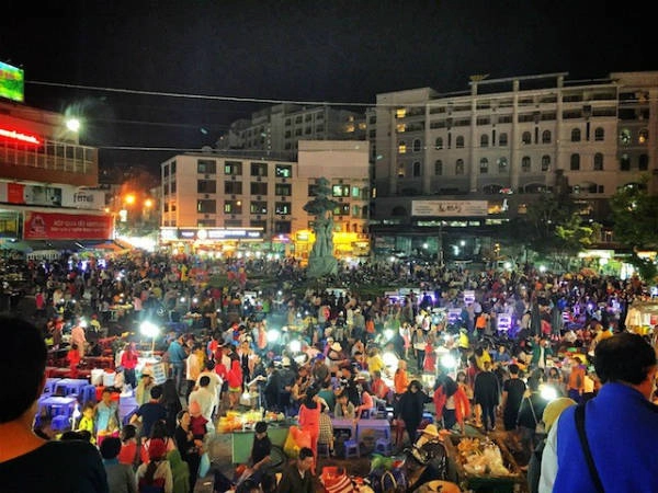 blogger-my-goi-y-7-dia-diem-phai-den-o-viet-nam-ivivu-7