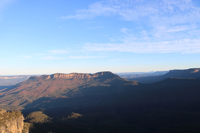 blue-mountains-ngon-nui-xanh-ky-la-o-australia-ivivu-10