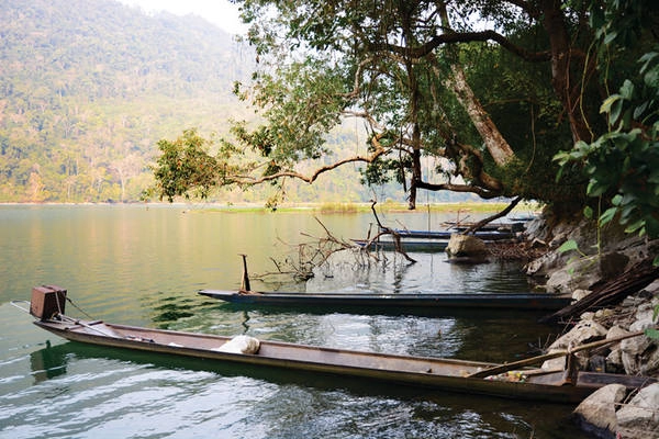 Những con thuyền bằng sắt của ngư dân Những con thuyền bằng sắt của ngư dân