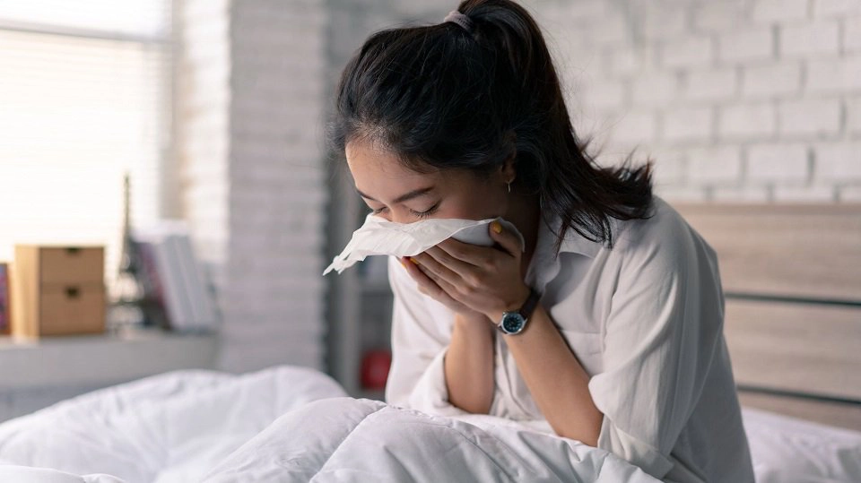 buồn nôn khi hành kinh