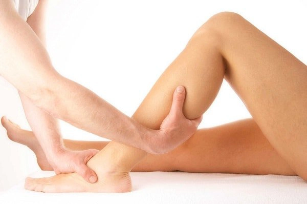triệu chứng uốn ván ở người lớn