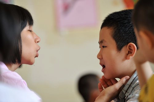 Chữa nói ngọng