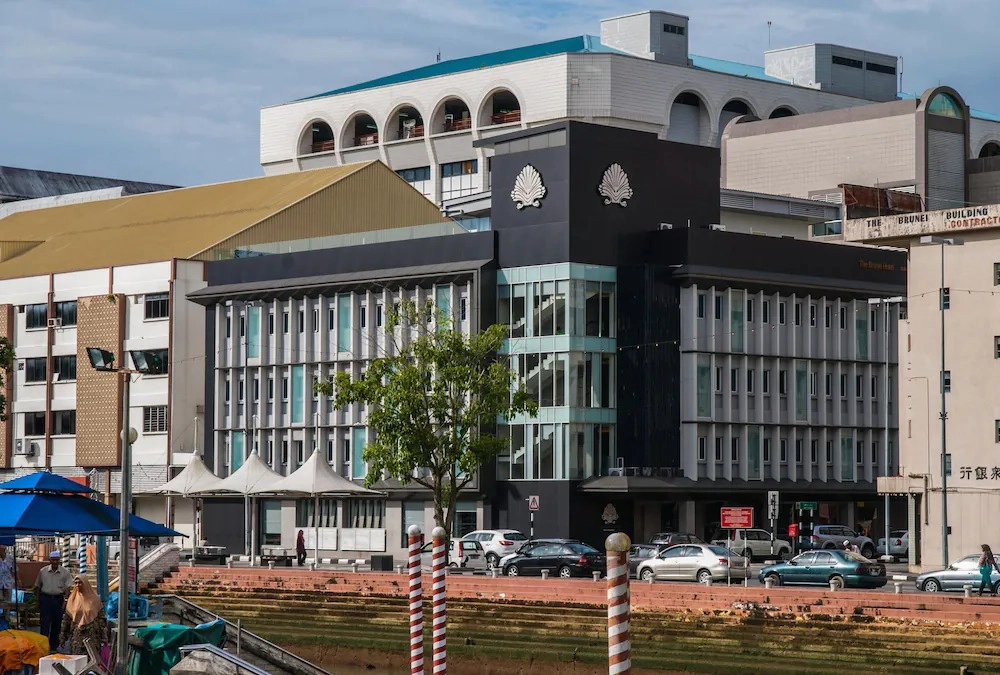 The- Brunei -Hotel-ivivu-1