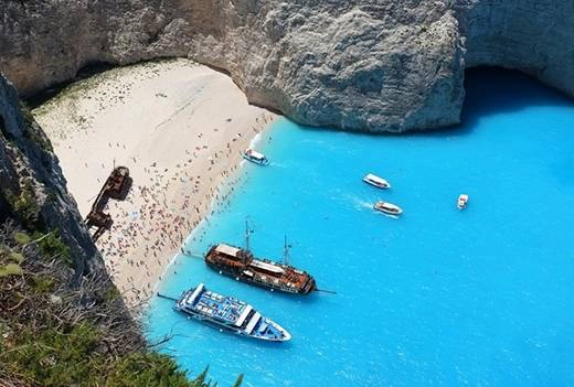 Toàn cảnh Navagio. (Ảnh: Internet) Toàn cảnh Navagio. (Ảnh: Internet)