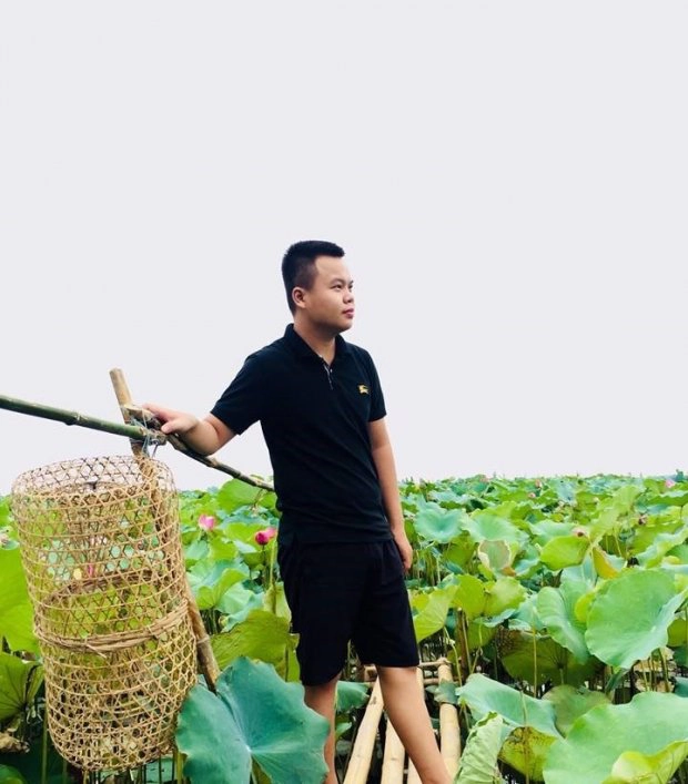 Nếu có một ngày rảnh rỗi, đầm sen Vũ Tây, Thái Bình sẽ là lựa chọn hoàn hảo dành cho bạn. Còn chần chừ gì nữa mà không “rủ nhau” về Thái Bình, khám phá đầm sen đẹp xao xuyến này. (Ảnh: Viet Tien Nguyen) Nếu có một ngày rảnh rỗi, đầm sen Vũ Tây, Thái Bình sẽ là lựa chọn hoàn hảo dành cho bạn. Còn chần chừ gì nữa mà không “rủ nhau” về Thái Bình, khám phá đầm sen đẹp xao xuyến này. (Ảnh: Viet Tien Nguyen)