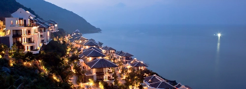 Đây cũng là cách World Travel Awards ghi nhận thành tựu đóng góp đặc biệt của khu nghỉ dưỡng này vào sự phát triển của ngành du lịch toàn cầu năm 2015. Đây cũng là cách World Travel Awards ghi nhận thành tựu đóng góp đặc biệt của khu nghỉ dưỡng này vào sự phát triển của ngành du lịch toàn cầu năm 2015.
