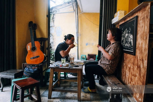 cang-tin-109-quan-cafe-dua-ban-tro-ve-thoi-500-dong-la-mua-duoc-hanh-phuc-ivivu-6