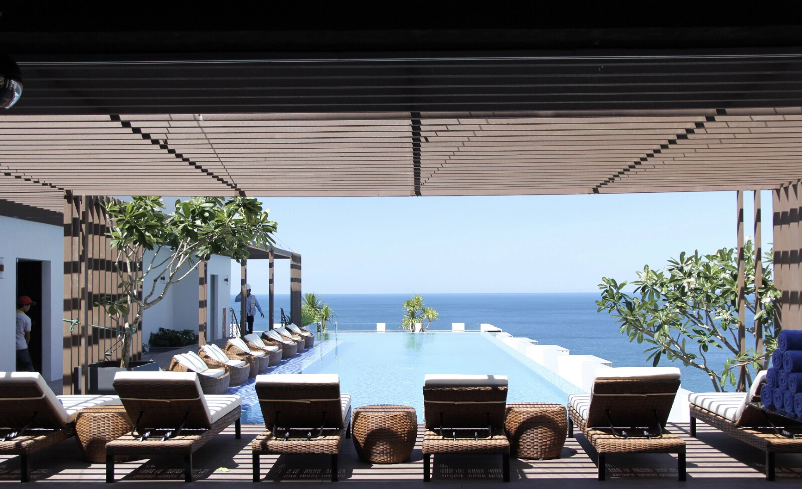 HAIAN-Beach-Hotel-Spa-Đa-Nang-ivivu-2