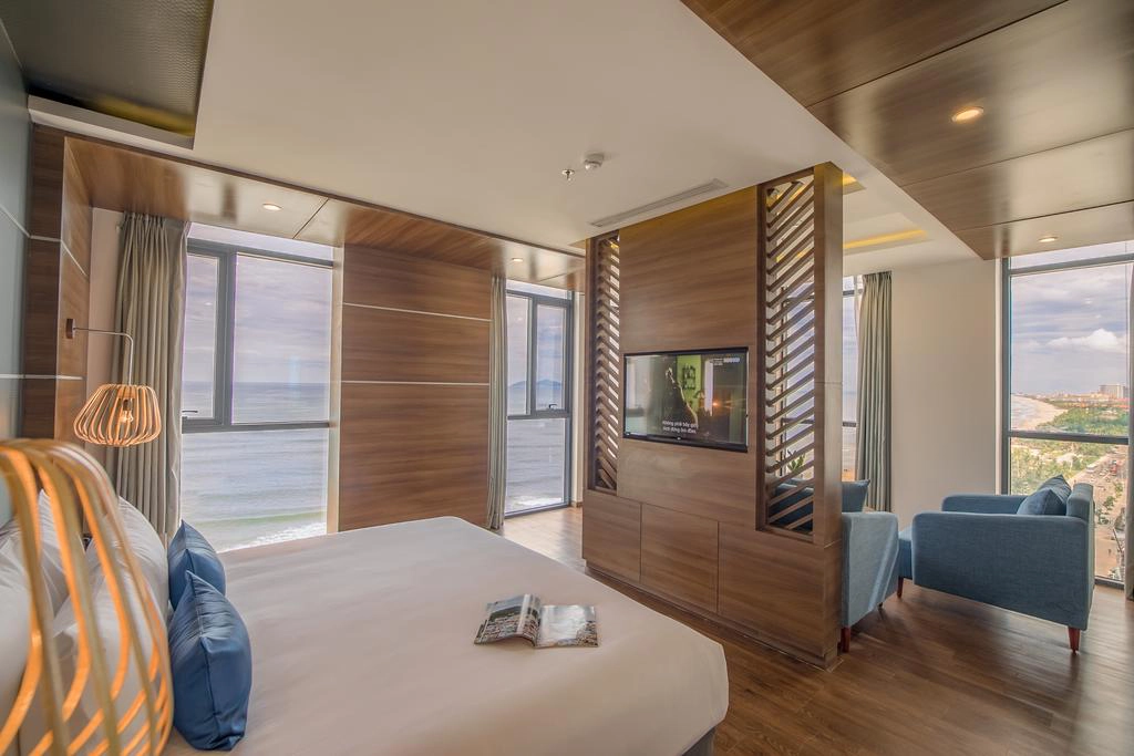 HAIAN-Beach-Hotel-Spa-Đa-Nang-ivivu-5