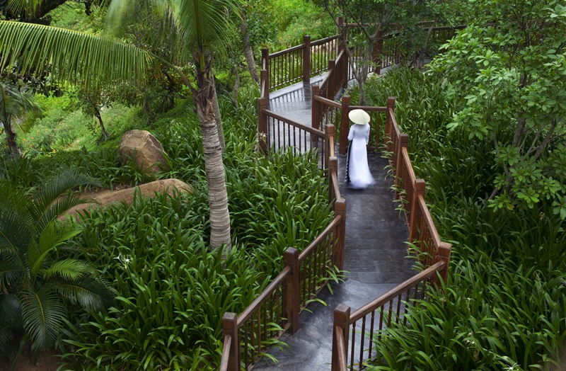 intercontinental-da-nang-ivivu-14
