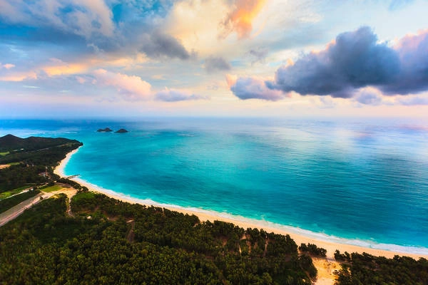 Biển Bellows, Hawaii trong một ngày đẹp trời. Ảnh: Dustin Wong Biển Bellows, Hawaii trong một buổi sáng đẹp trời. Ảnh: Dustin Wong