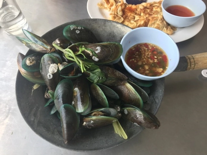 choi-voi-hang-nghin-con-hai-au-o-ngoai-o-bangkok-ivivu-2