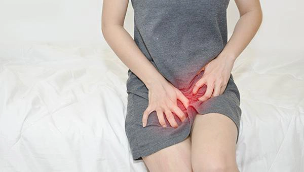 Chú ý với cảm giác khó chịu ở vùng kín