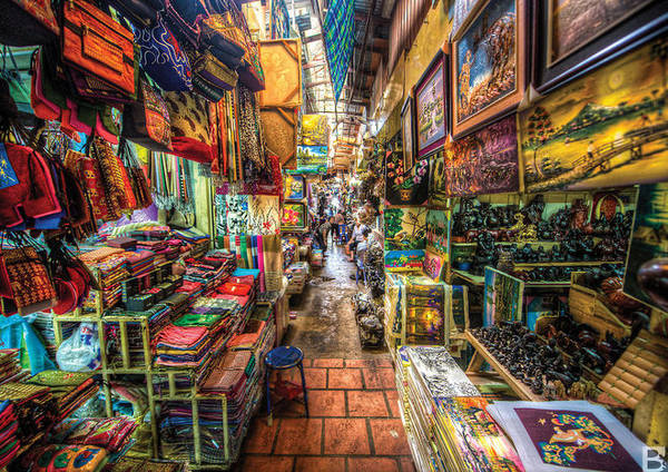 Chợ Nga (Russian Market) nằm ở phía Nam Phnom Penh. 