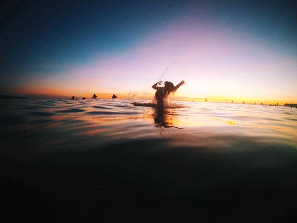 chuyen-di-boracay-da-doi-cua-co-nang-9x-ivivu-23