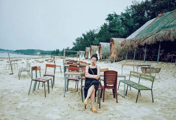 chuyen-di-co-to-5-sao-sieu-hot-cua-co-nang-9x-o-cho-dep-an-mon-ngon-va-chup-anh-cuc-ao-ivivu-19