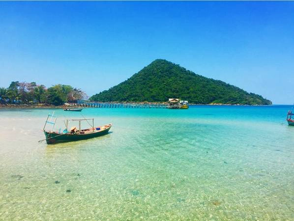Vẻ đẹp hoang sơ của Koh Rong thu hút nhiều du khách. Ảnh: Globel. Vẻ đẹp hoang sơ của Koh Rong thu hút nhiều du khách. Ảnh: Globel.
