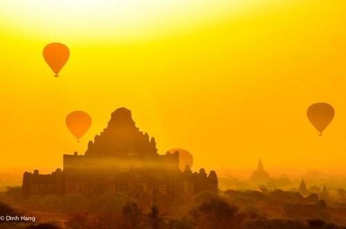 Du lịch Myanmar - Khoảnh khắc mặt trời đẩy sức nóng lên ở Bagan, Myanmar. Ảnh Dinh Hang.