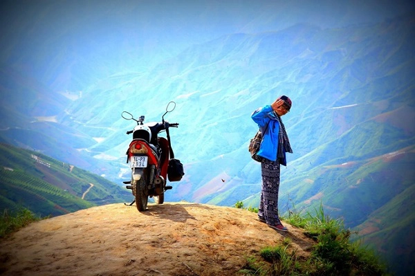 co-gai-me-phuot-chia-se-10-luu-y-cho-cac-ban-nu-di-du-lich-mot-minh-ivivu-3