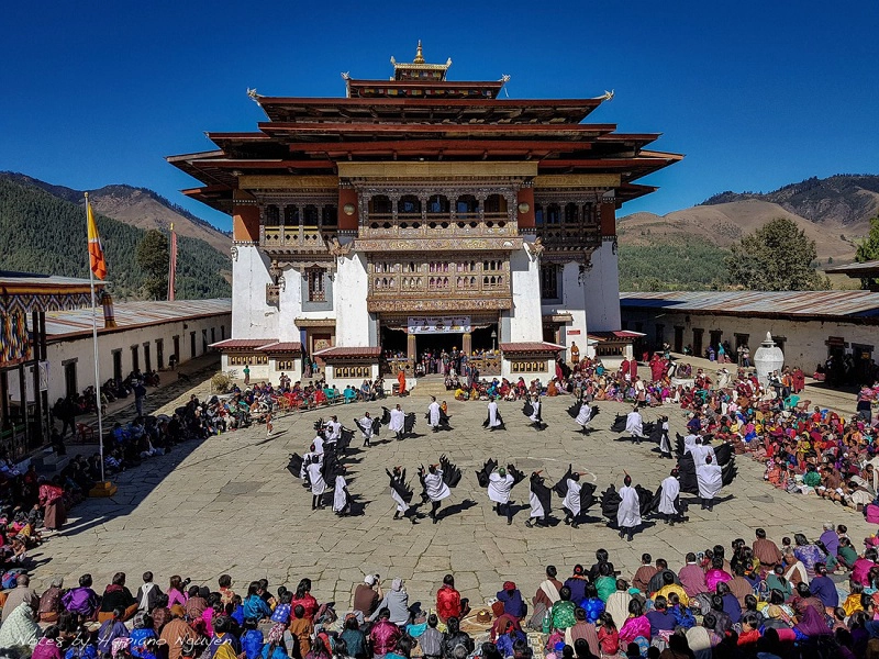 Sinh hoạt văn hóa truyền thống ở Bhutan - Ảnh: Hải Piano Sinh hoạt văn hóa truyền thống ở Bhutan - Ảnh: Hải Piano