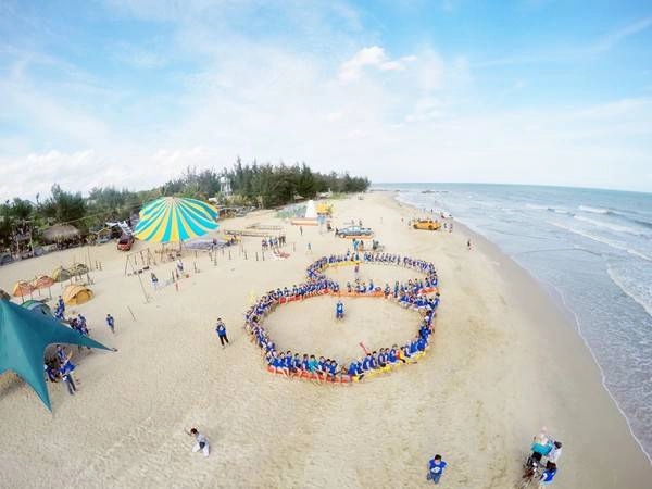 Hình ảnh toàn khu Coco Beach Camp nhìn từ trên cao. Ảnh: Ngô Quốc Tài Hình ảnh toàn khu Coco Beach Camp nhìn từ trên cao. Ảnh: Ngô Quốc Tài