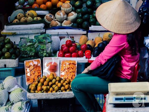 com-vong-hong-ngam-cap-doi-niu-mua-thu-muon-rat-tinh-cua-ha-noi-ivivu-13