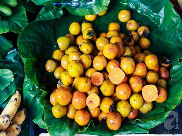 com-vong-hong-ngam-cap-doi-niu-mua-thu-muon-rat-tinh-cua-ha-noi-ivivu-10