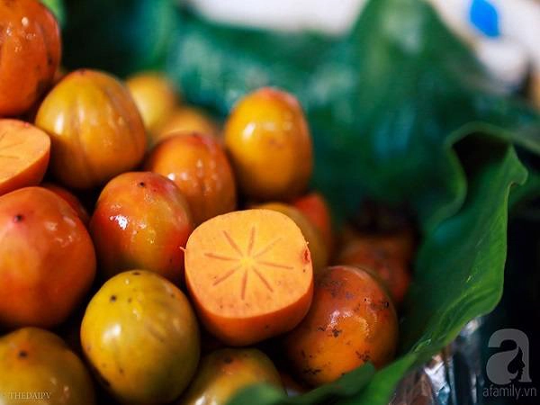 com-vong-hong-ngam-cap-doi-niu-mua-thu-muon-rat-tinh-cua-ha-noi-ivivu-11