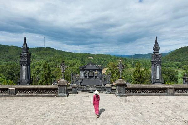 banyan-tree-lang-co-hue-ivivu-7