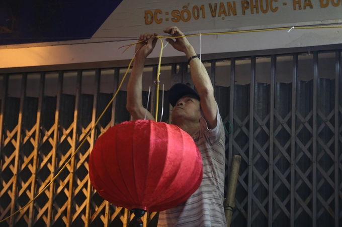 Phần Lễ được tổ chức vào sáng 8/11 với chủ đề "Vạn Phúc dấu xưa", sẽ tái hiện các hoạt động văn hoá tâm linh truyền thống của làng nghề. Phần Lễ được tổ chức vào sáng 8/11 với chủ đề "Vạn Phúc dấu xưa", sẽ tái hiện các hoạt động văn hoá tâm linh truyền thống của làng nghề.