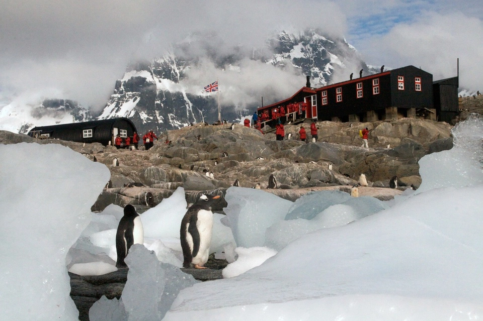 Port-Lockroy-ivivu-3