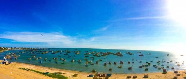 Biển Mũi Né. Biển Mũi Né.