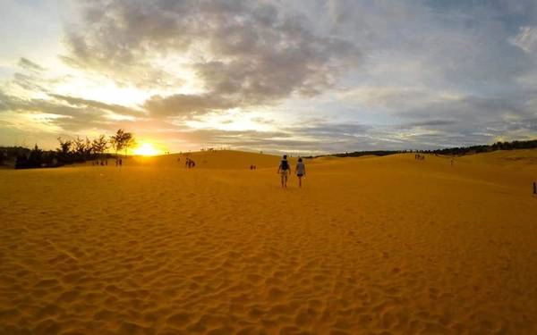 Đồi cát bay. Đồi cát bay.