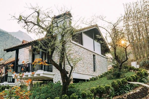 Ảnh: Jade Hill 
