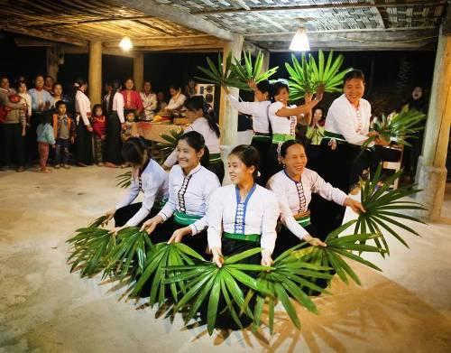 da-bac-diem-du-lich-moi-dip-tet-nguyen-dan-ivivu-8