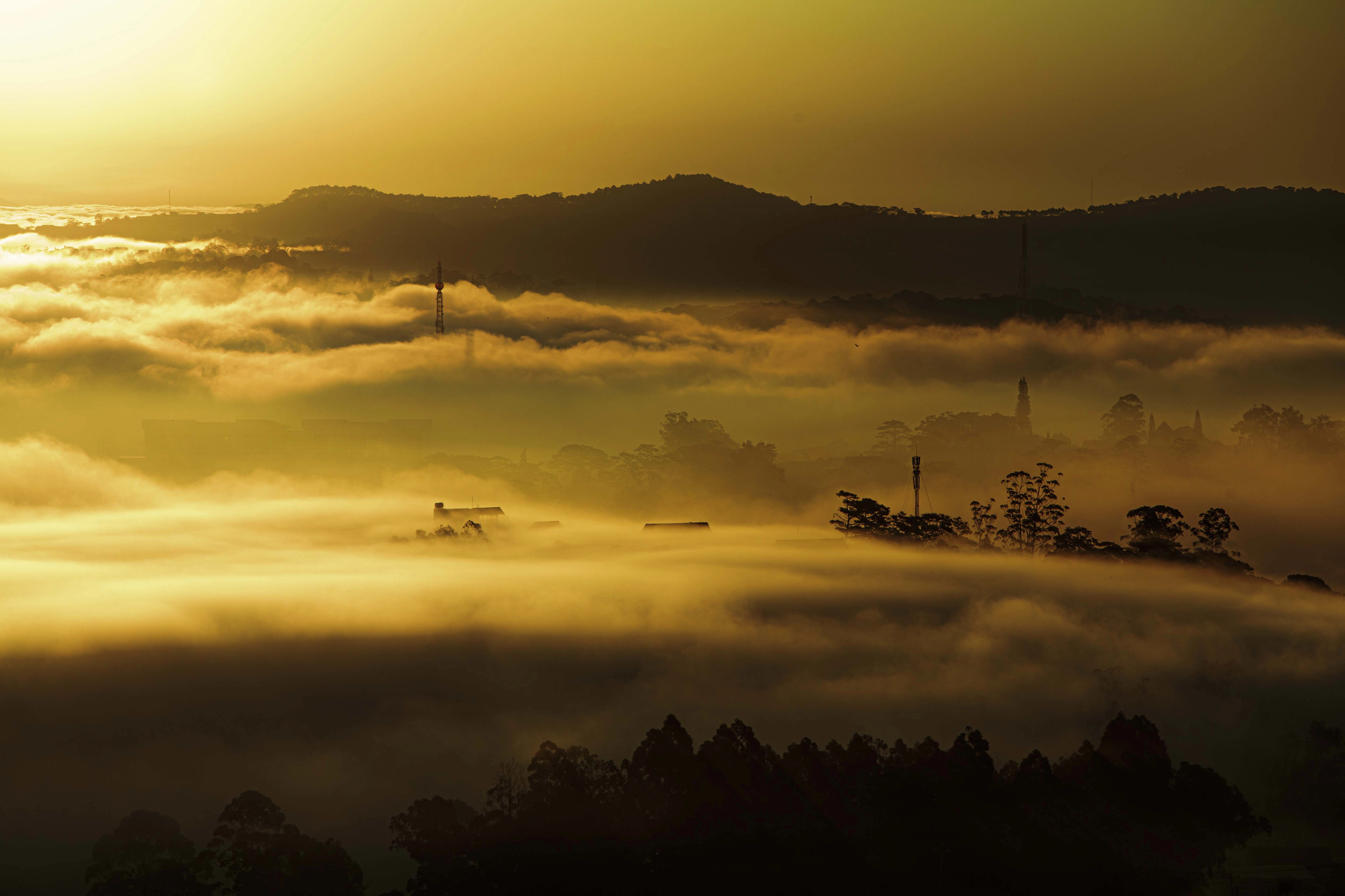 day-tu-3h-sang-san-bien-may-phu-kin-da-lat-ivivu-3