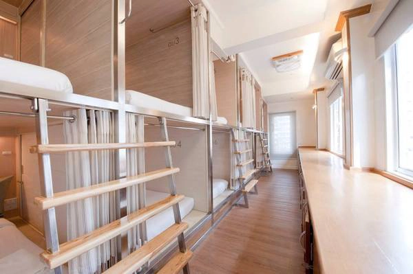 Tọa lạc tại số 39/3 Soi Petchburi 15, Petchburi Rd., Payathai, Pathumwan, 10400 Bangkok, từ Boxpackers Hostel du khách sẽ rất thuận lợi để đến chợ Pratunam và Platinum Mall. Tọa lạc tại số 39/3 Soi Petchburi 15, Petchburi Rd., Payathai, Pathumwan, 10400 Bangkok, từ Boxpackers Hostel du khách sẽ rất thuận lợi để đến chợ Pratunam và Platinum Mall.