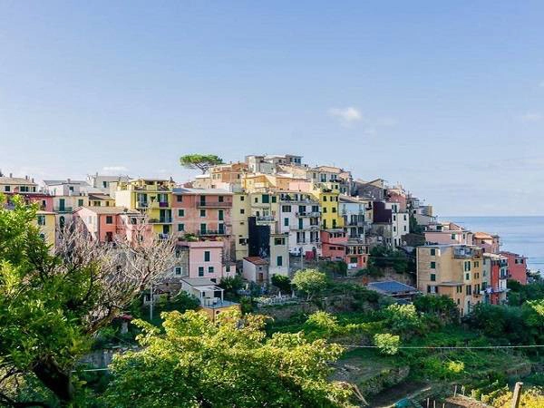 den-cinque-terre-cham-tay-vao-giac-mo-mang-mau-co-tich-cua-nuoc-y-ivivu-13